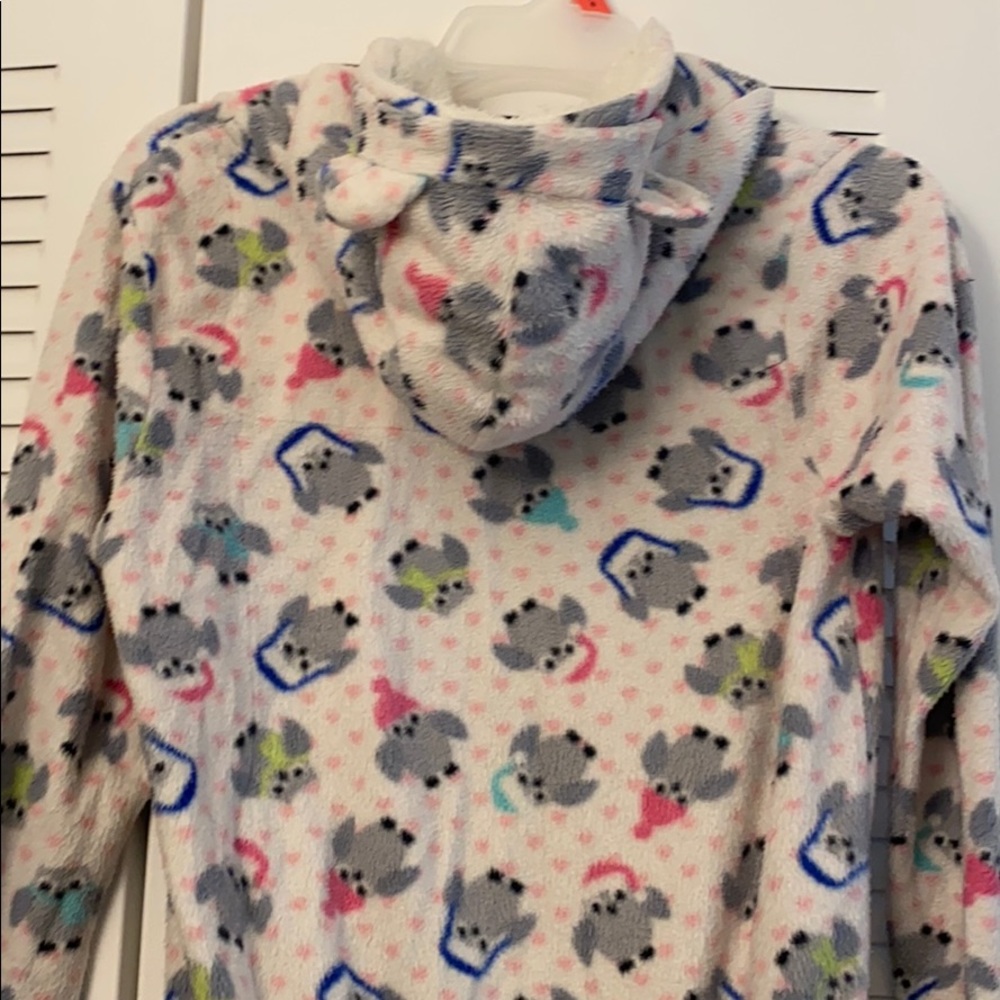 Onesie - Picture 3 of 3